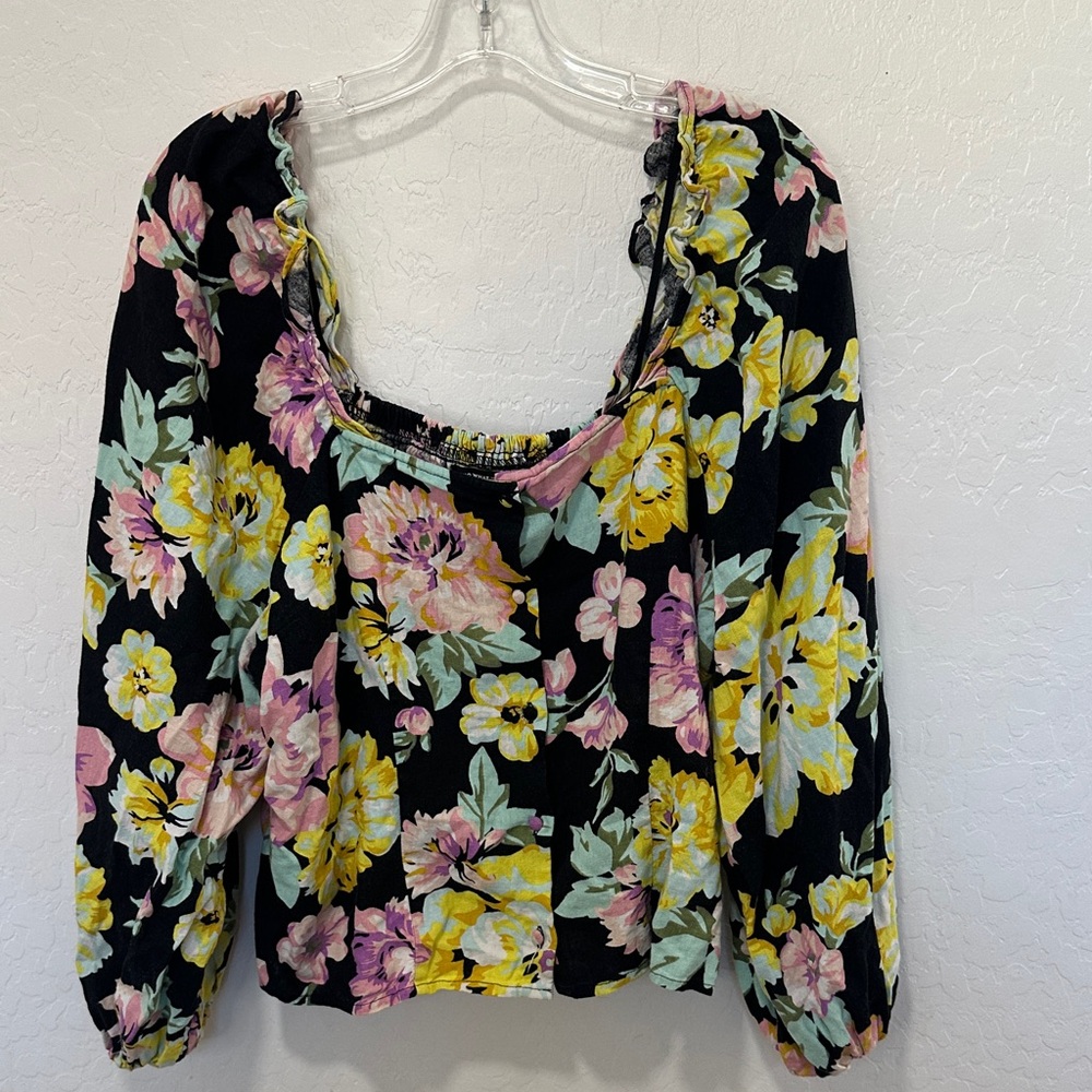 Who What Wear Top Womens plus XXL Black‎ Floral Linen Long Sleeve Smocked Button